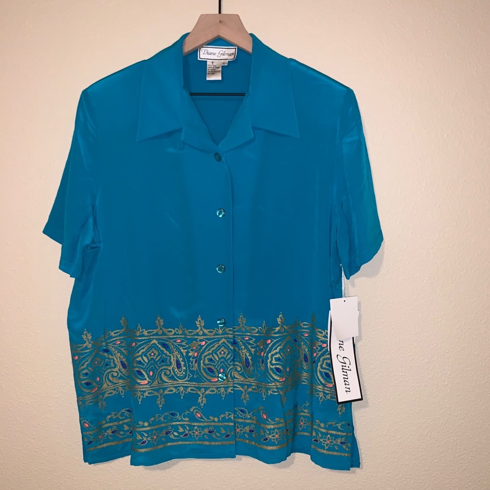 Diane Gilman 100% silk button down shirt